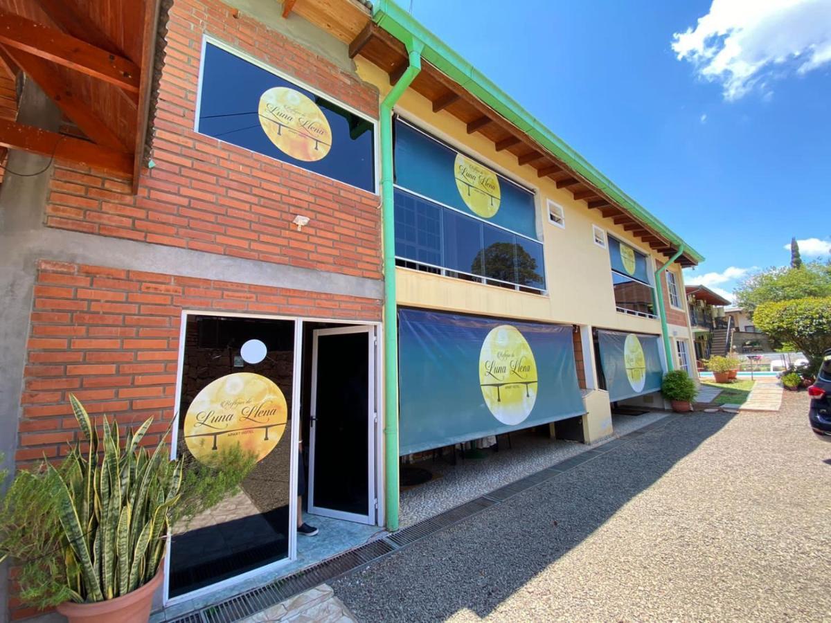 Reflejos De Luna Llena Puerto Iguazu Exterior photo